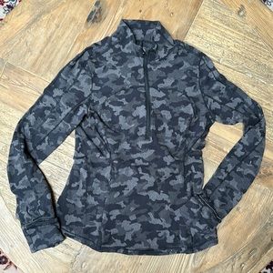 Lululemon ready to rulu half zip